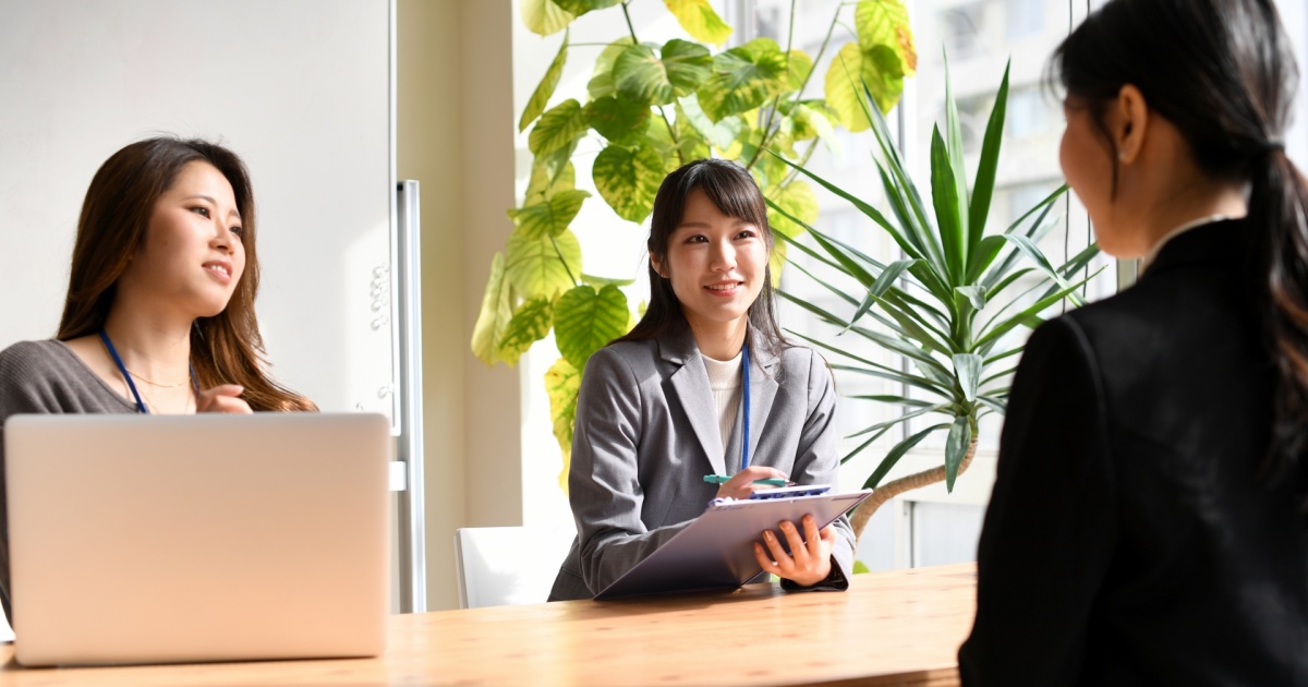 高卒から正社員へ｜資格不要・未経験OKで“今”選べる職種と探し方